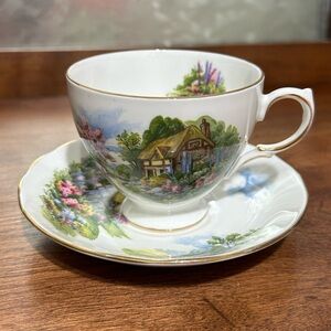 💥 SALE Royal Vale Cottage Charm Tea Cup & Saucer  Vintage